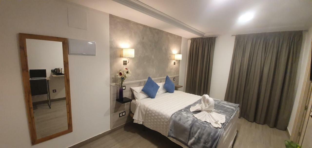 Atocha28 Hotell Madrid Eksteriør bilde